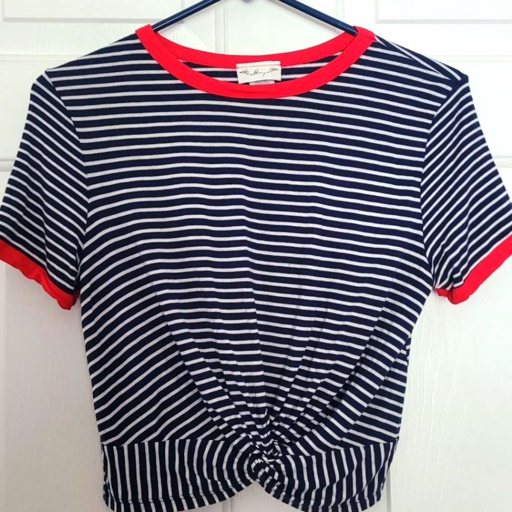 Gage Tee
